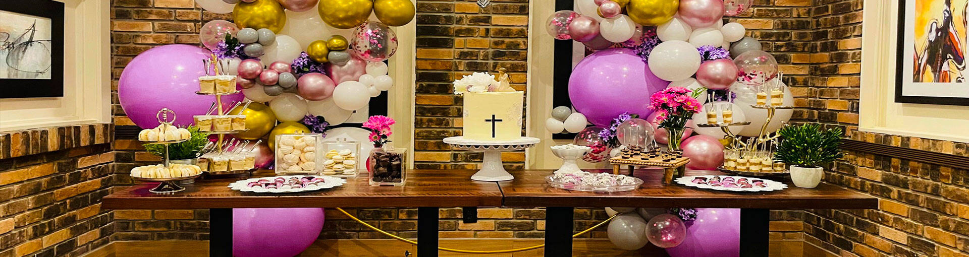 Learn about the private event services offered by Mamma Mia's Trattoria.
